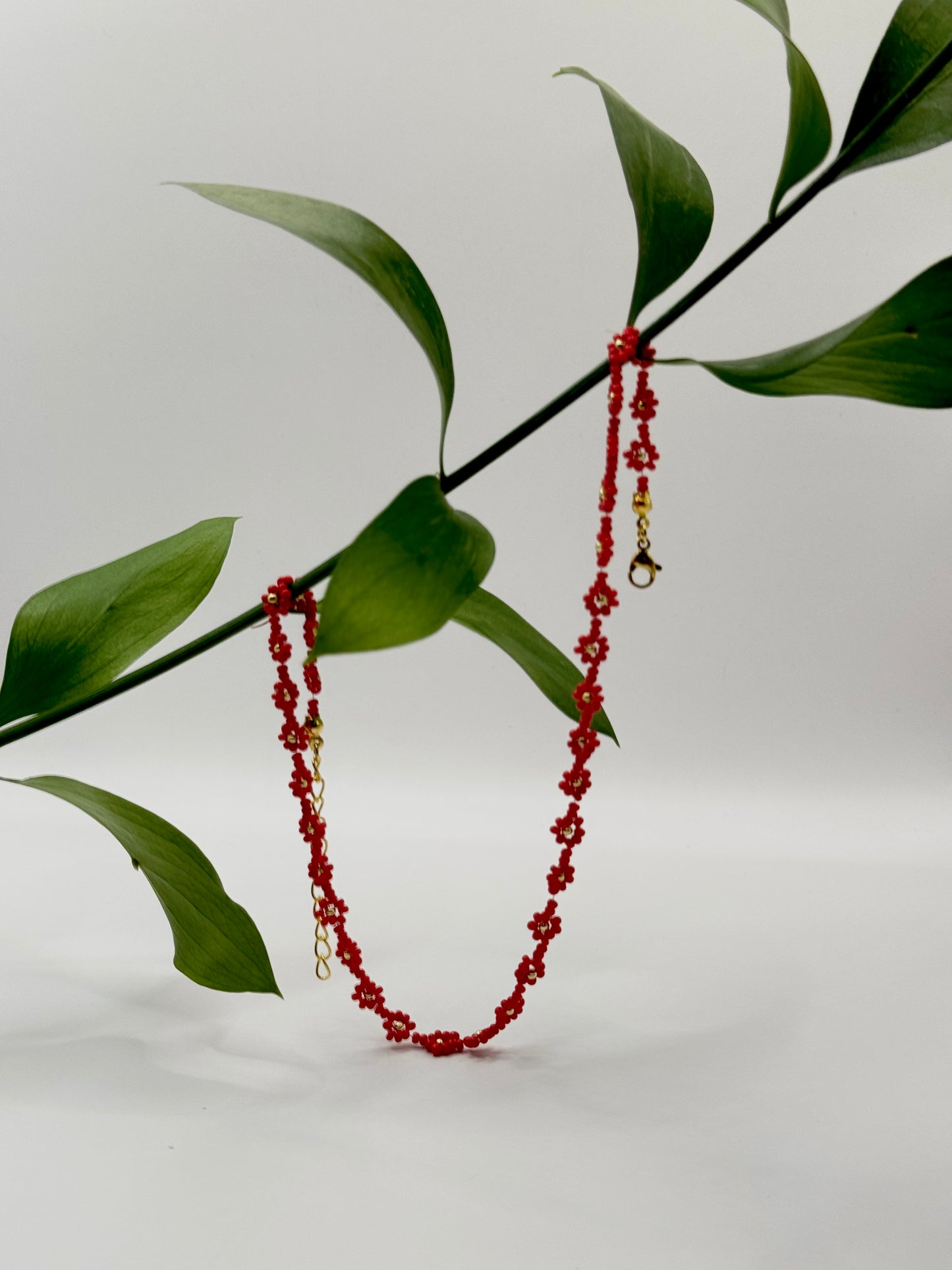 Colgante choker margarita